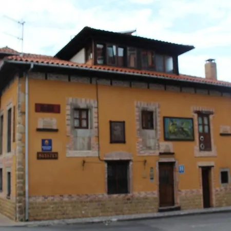 Hotel Luna Del Valle Nueva De Llanes