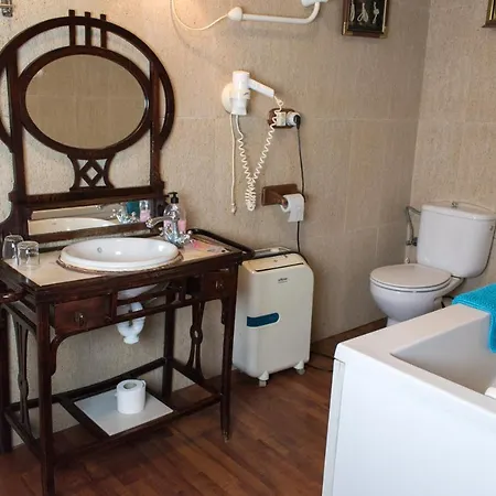 Luna Del Valle Nueva De Llanes